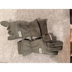 FRDM Black Winter Gloves with Finger Covers
